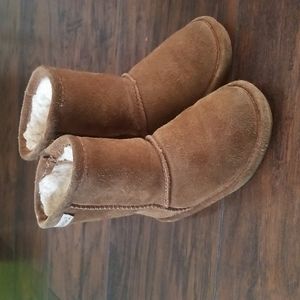 Bearpaw toddler boots size 7
